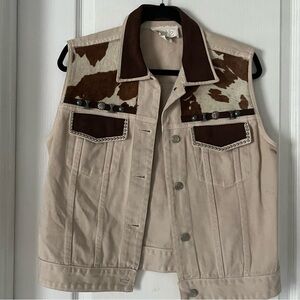 Cowhide Western Vest with Brown Accents